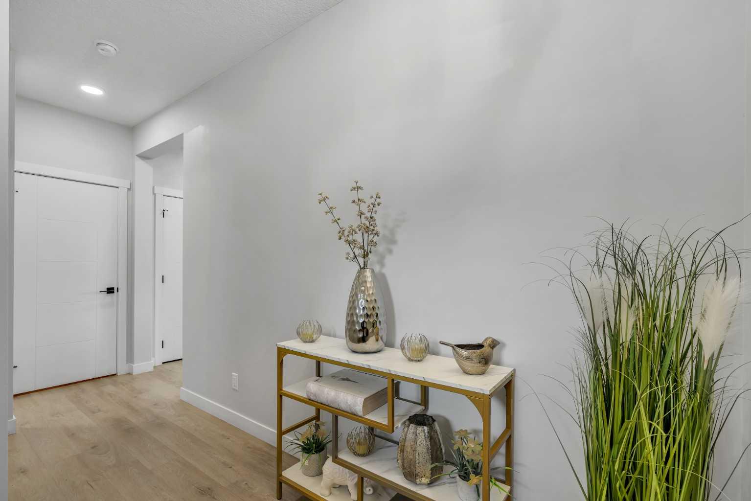 172 Carringsby Avenue NW