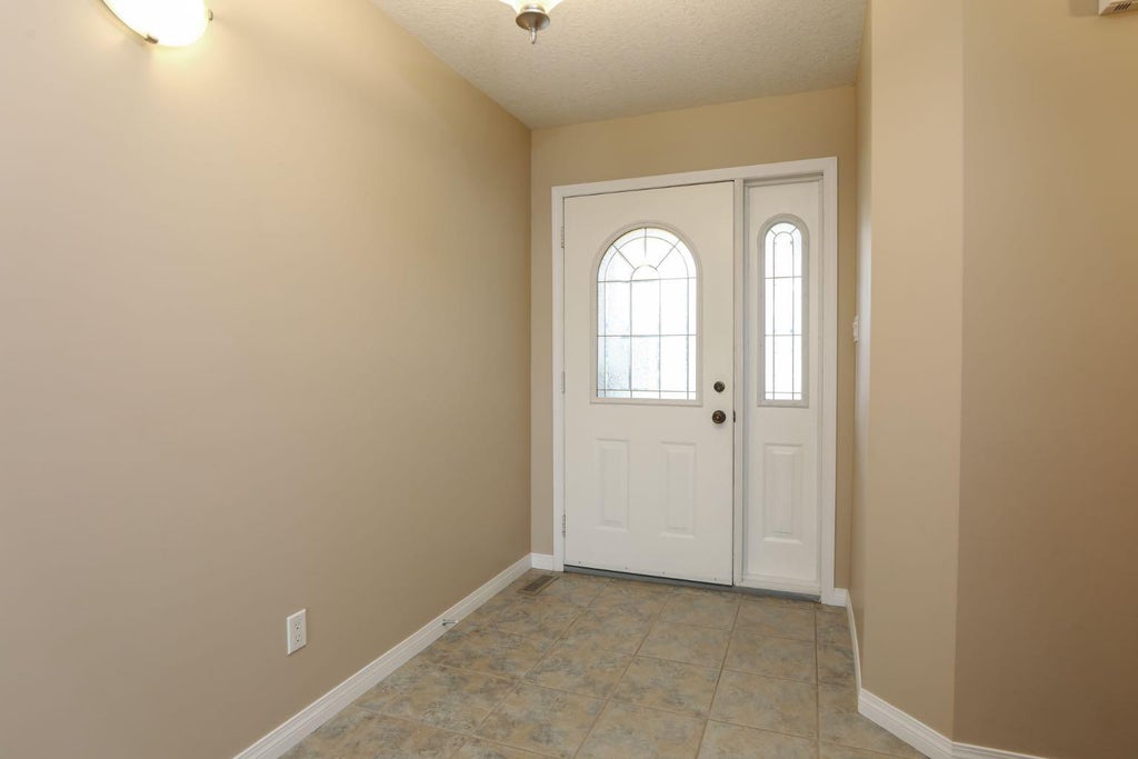 Photo of 429 S 2 Street W, Magrath, AB T0K 1J0 (MLS # A2351549)