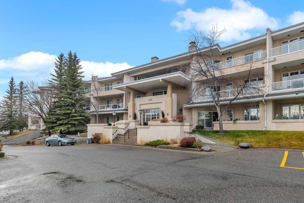 Photo of 108 Edgeridge Terrace NW #107, Calgary, AB T3A 6C4 (MLS # A2277484)