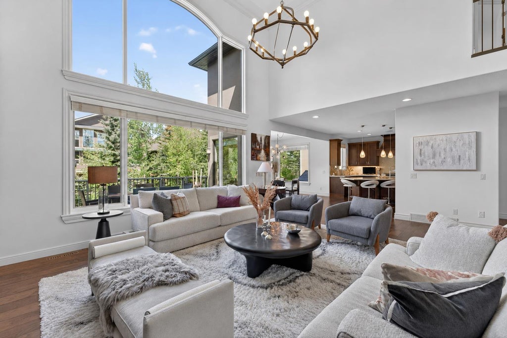 Photo of 32 Aspen Meadows Manor SW, Calgary, AB T3H 5Z6 (MLS # A2317801)