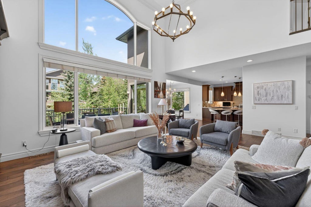 Photo of 32 Aspen Meadows Manor SW, Calgary, AB T3H 5Z6 (MLS # A2317801)