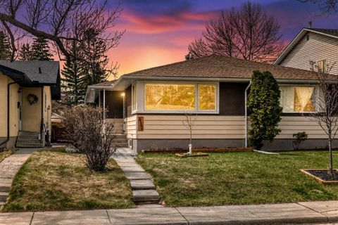 Photo of 417 37 Street SW, Calgary, AB T3C 1R7 (MLS # A2306857)