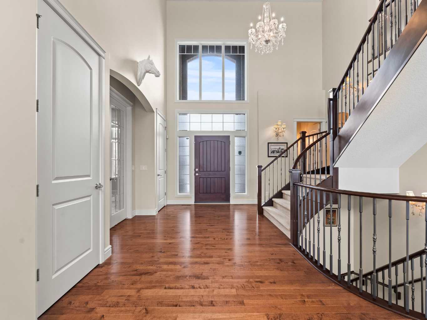 80 Cranarch Heights SE
