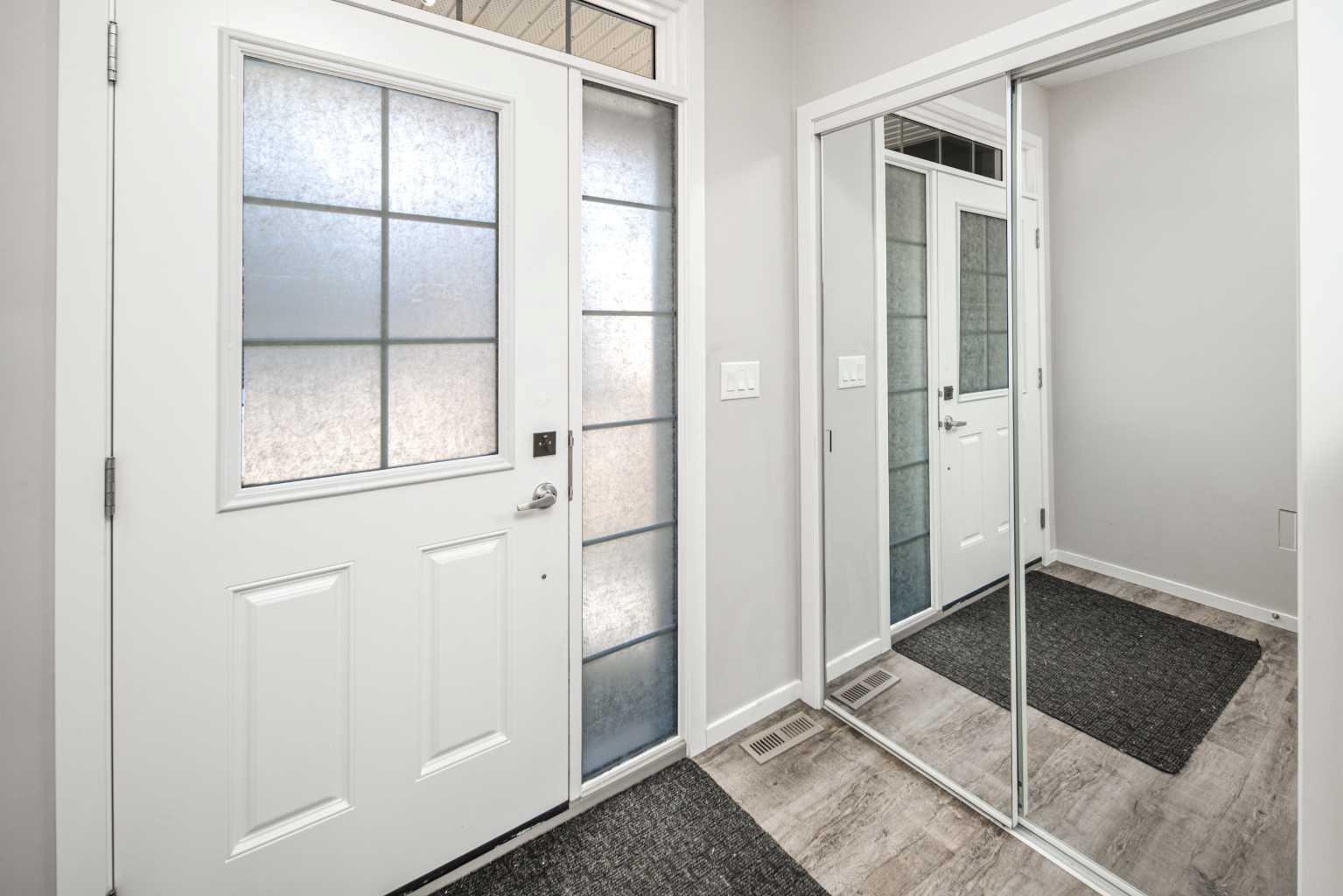 94 Yorkstone Heath SW