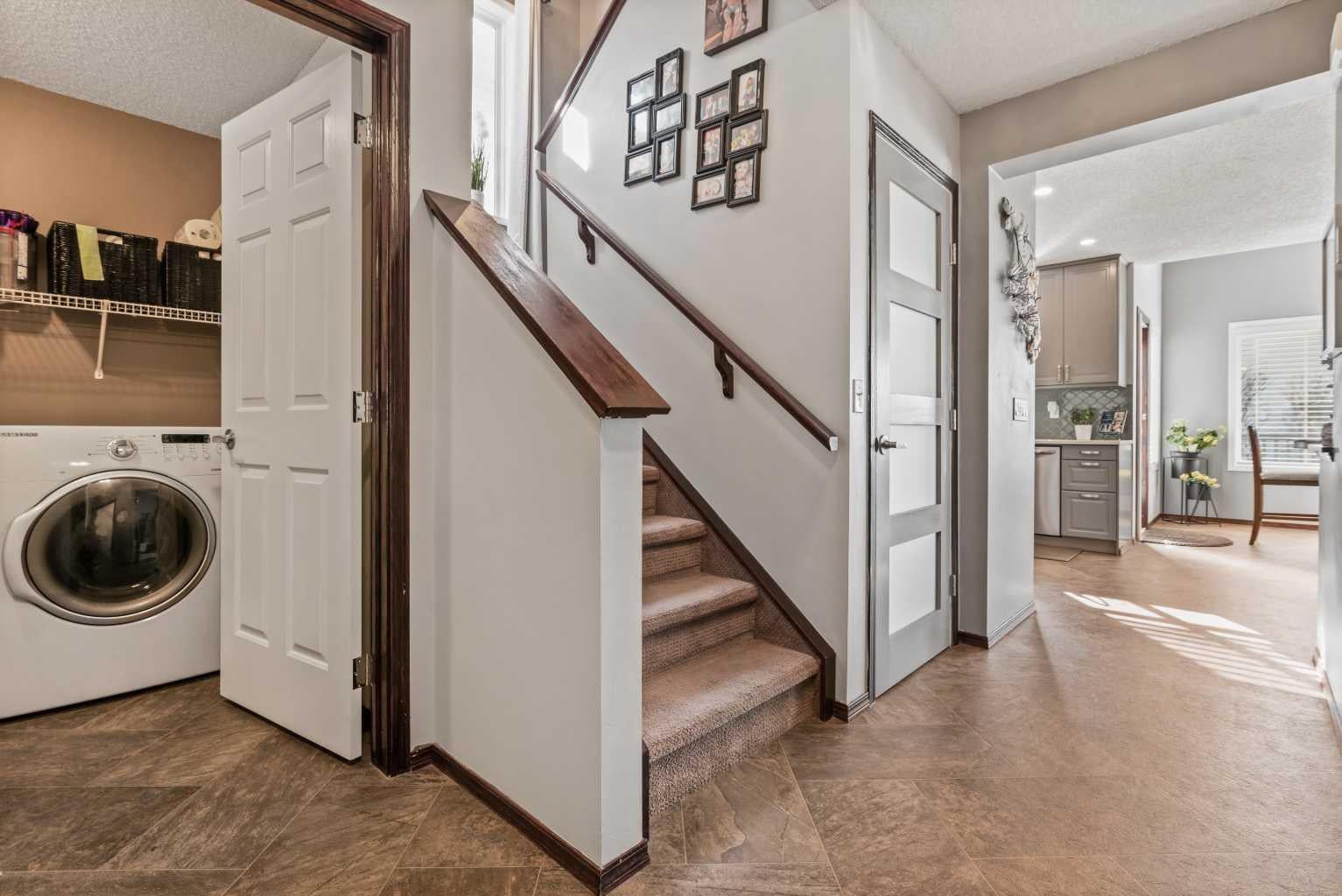 22 Hidden Valley Manor NW