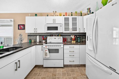 Tiny photo for 84 TUSCANY VALLEY Drive NW, Calgary, AB T3L 2E7 (MLS # A2349659)