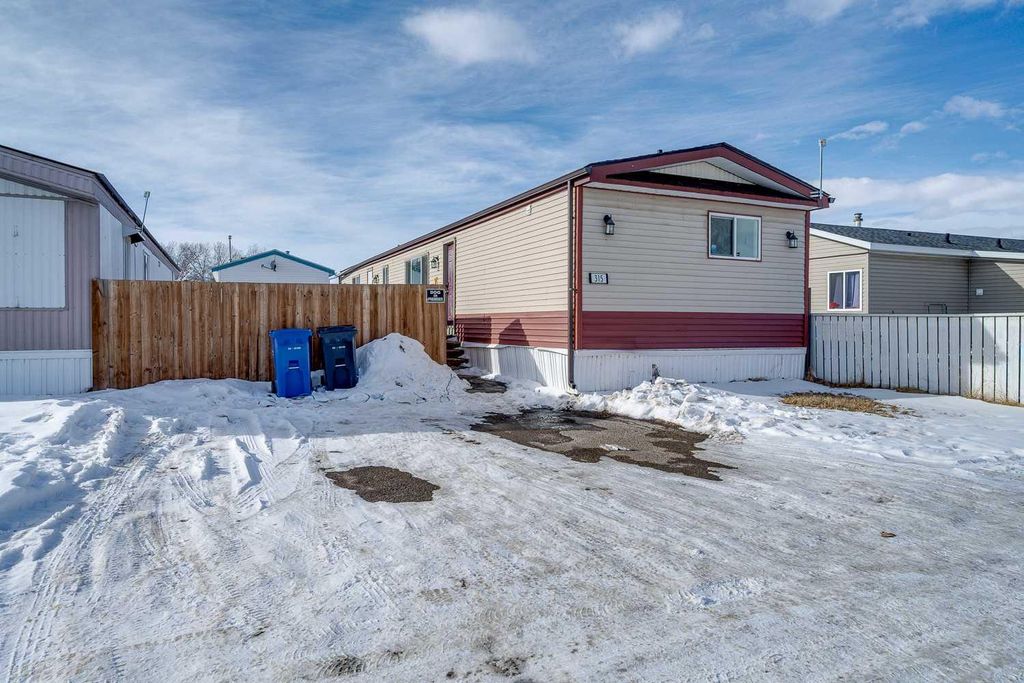 Photo of 5344 76 Street #315, Red Deer, AB T4P 2A6 (MLS # A2288715)