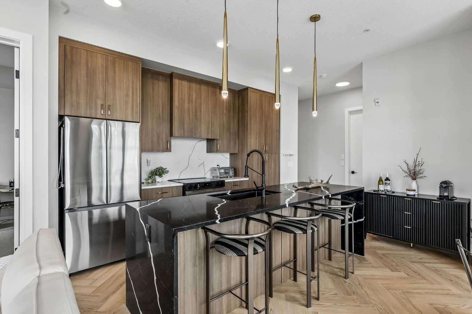 330 Dieppe Drive SW 103