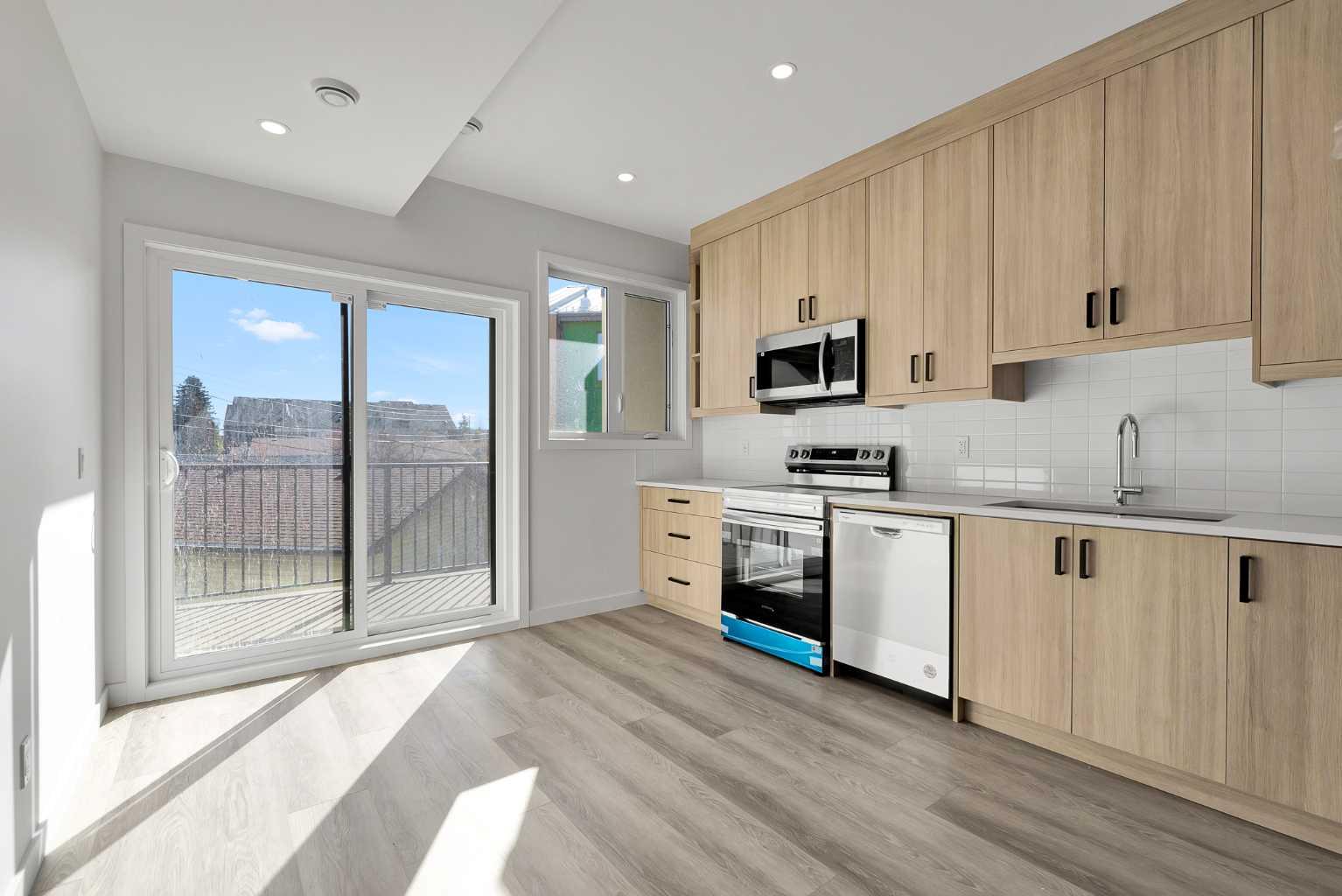 4905 Bowness Road NW