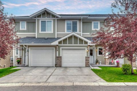 Photo of 300 Marina Drive #122, Chestermere, AB T1X 0P6 (MLS # A2253088) Photo of 300 Marina Drive #122, Chestermere, AB T1X 0P6 (MLS # A2253088)