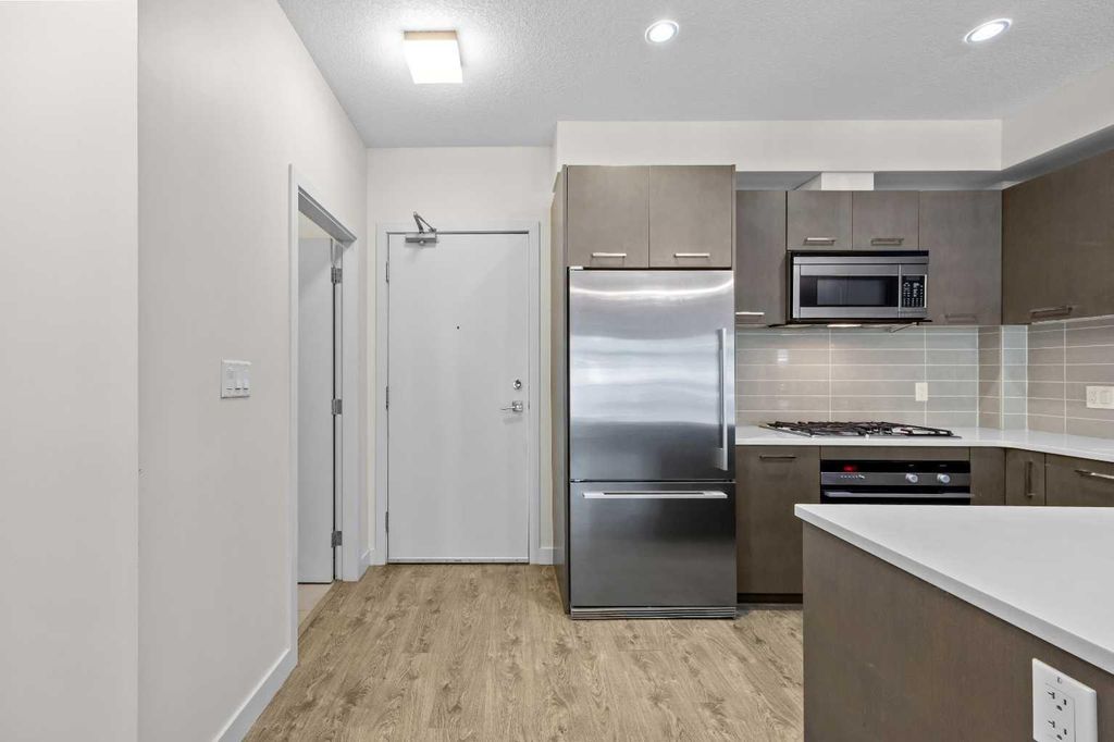 Photo of 323 20 Avenue SW #102, Calgary, AB T2S 2G5 (MLS # A2310968)