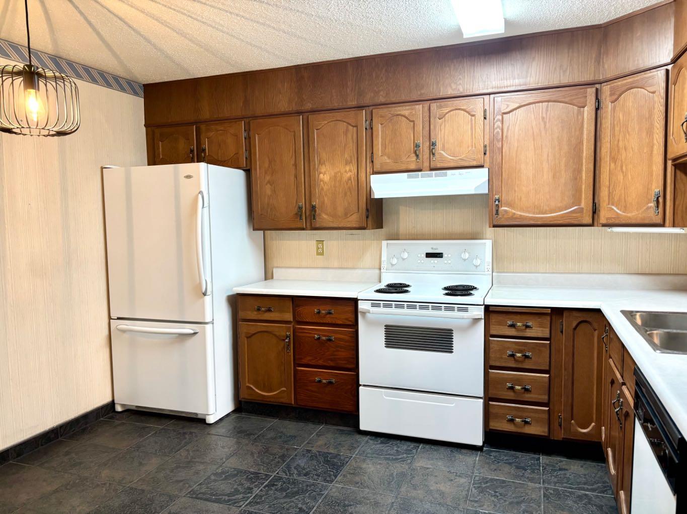 3240 66 Avenue SW 1117
