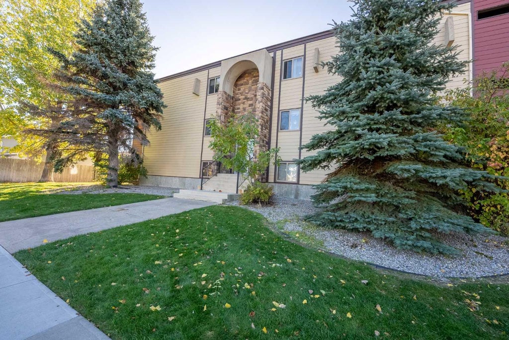 Photo of 3440 23 Avenue S #18, Lethbridge, AB T1K 4K4 (MLS # A2352733)
