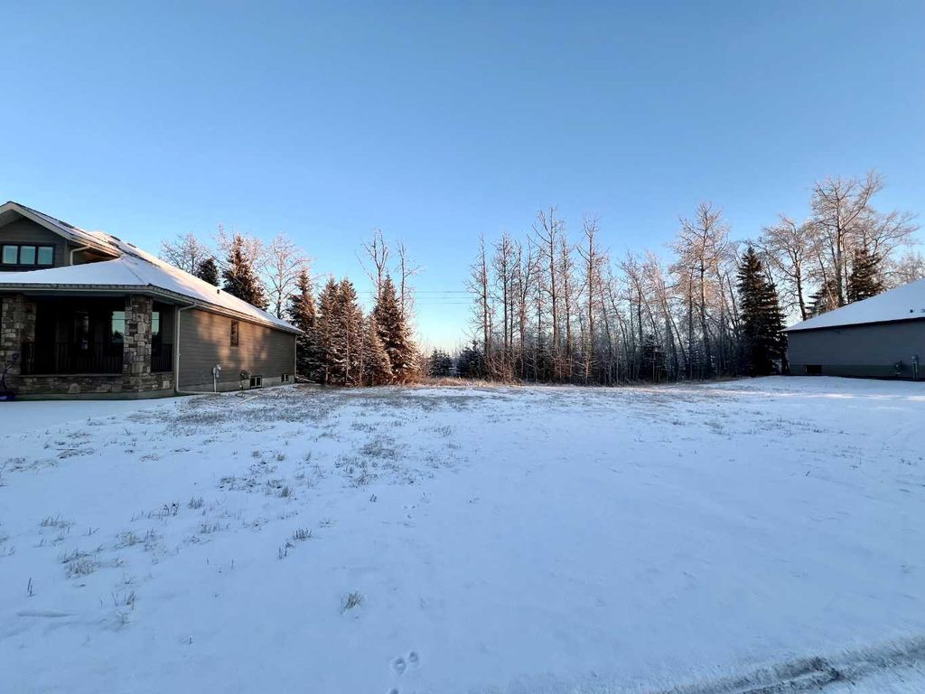 Photo of 5801 Taylor Way, Rural Grande Prairie No. 1, County of, AB T8W 0H3 (MLS # A2048963)