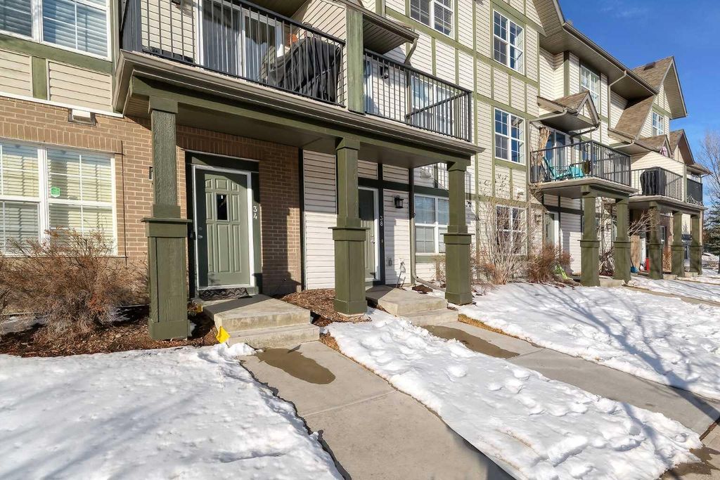 Photo of 38 Cranford Drive SE, Calgary, AB T3M 0V9 (MLS # A2289364)