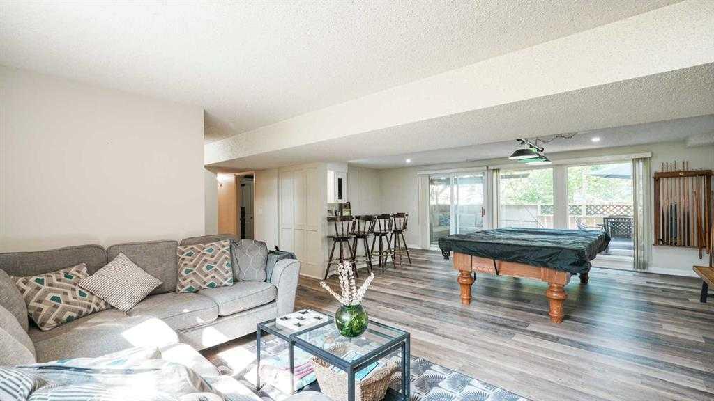 127 Ranchview Mews NW