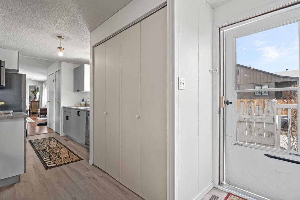 Photo of 2 Westmount Drive, Cayley, AB T0L 0P0 (MLS # A2292999)