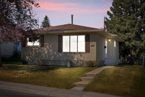 804 71 Avenue NW Calgary AB T2K 0N3