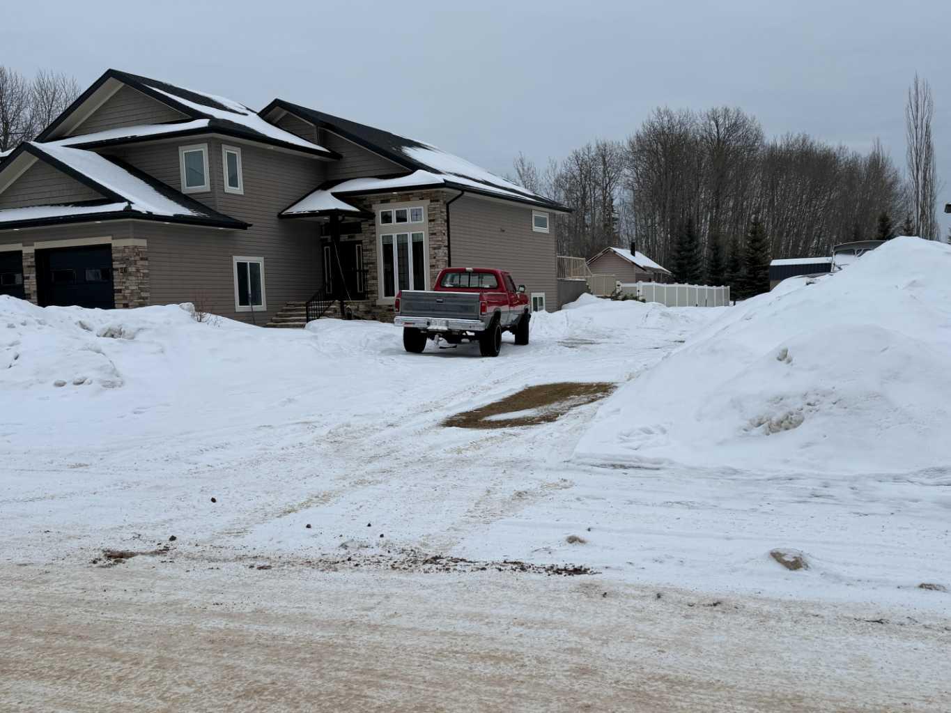 27 Springwood Drive NE