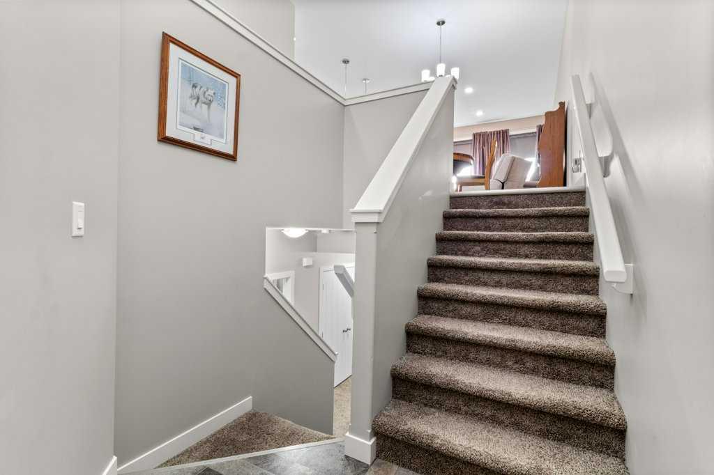 142 Ava Crescent