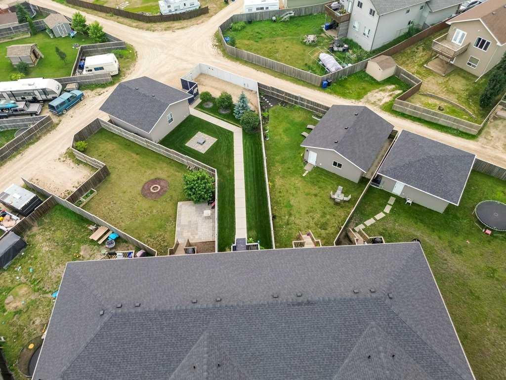142 Ava Crescent