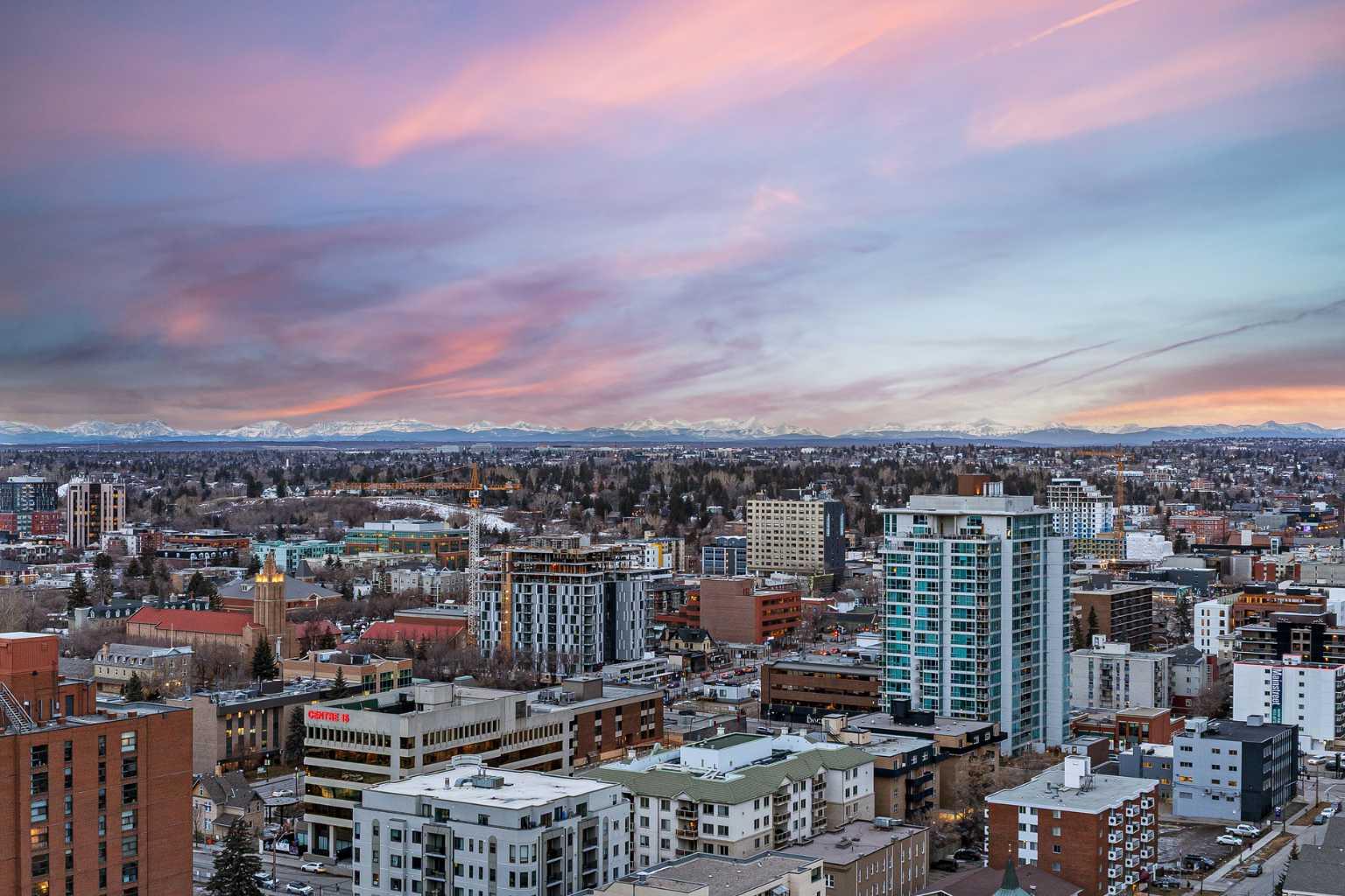 211 13 Avenue SE 2202