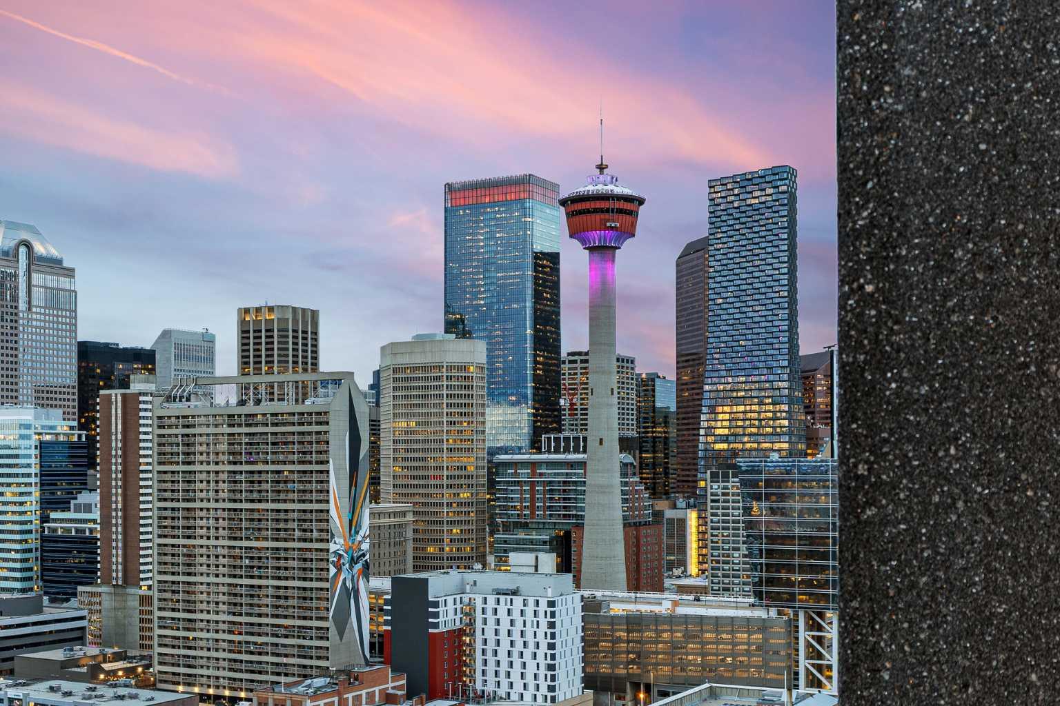 211 13 Avenue SE 2202