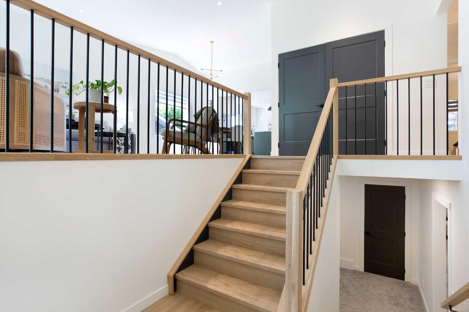 212 Riverstone Place SE