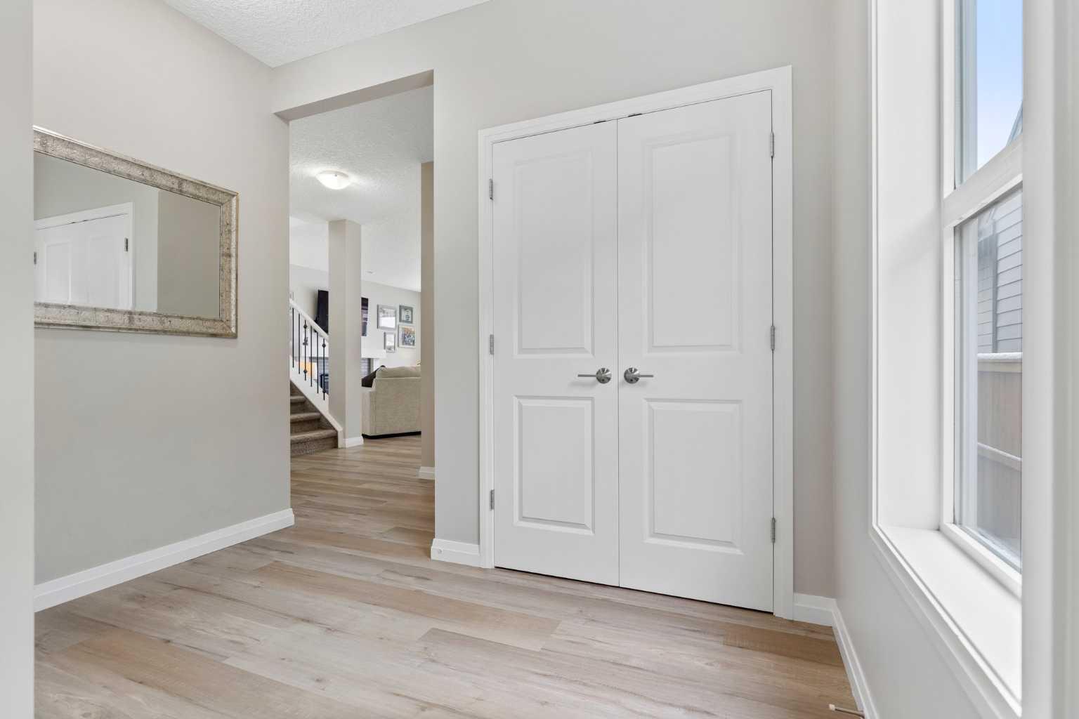 26 Marquis Heights SE