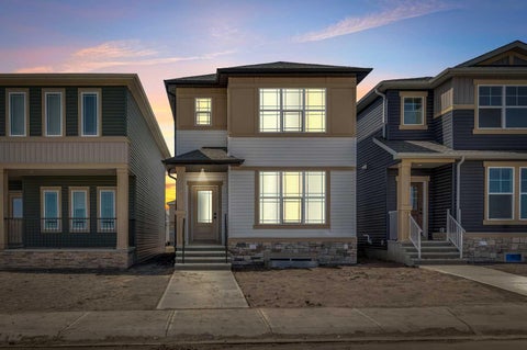 Photo of 399 Hotchkiss Manor SE, Calgary, AB T3S 0M9 (MLS # A2350817)