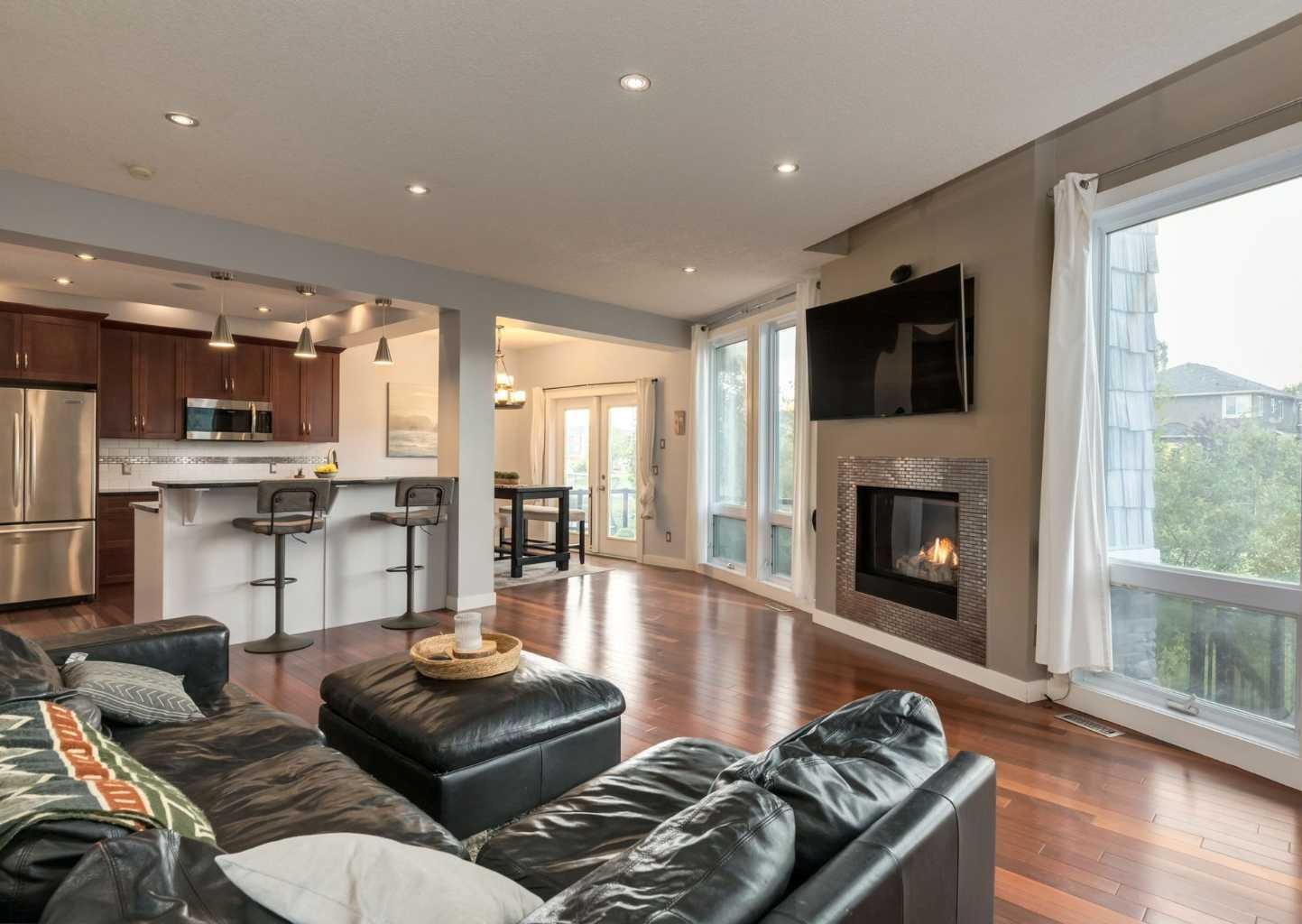 237 Luxstone Green SW