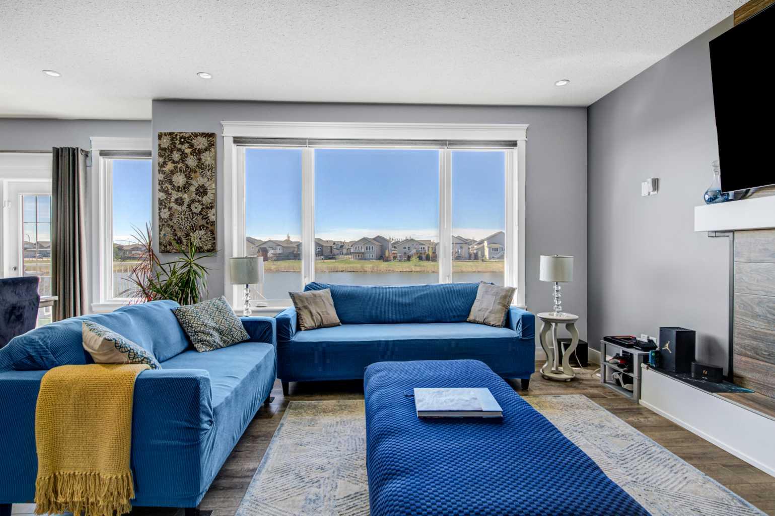 13010 Royal Boulevard