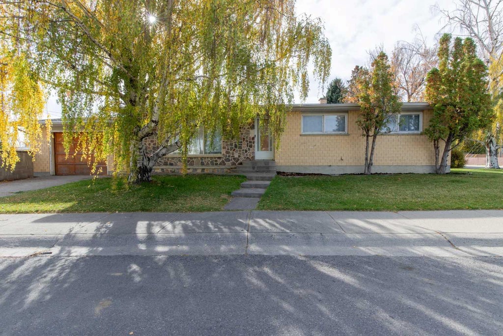 2504 7 AVENUE N, LETHBRIDGE, AB T1H 0Z4 - Image 2766763025.jpeg?d=l