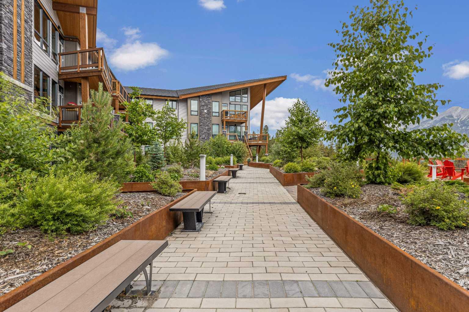 106 Stewart Creek Rise 110