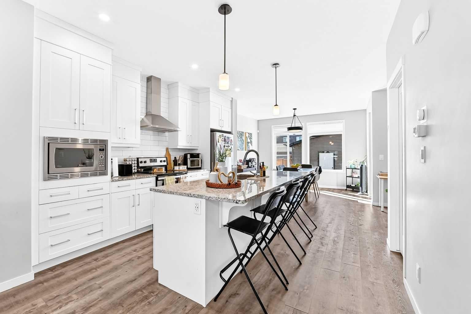 528 Belmont Heath SW