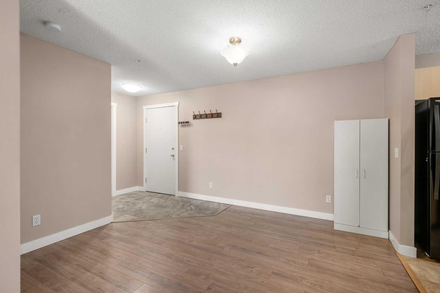304 Mackenzie Way SW 8225