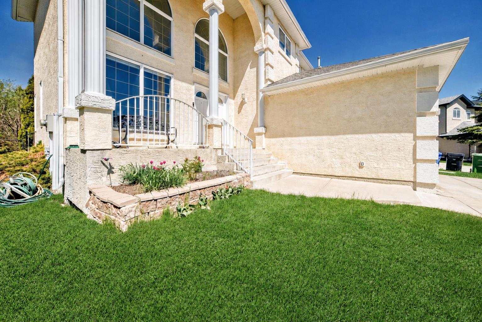 130 PANORAMA HILLS View NW
