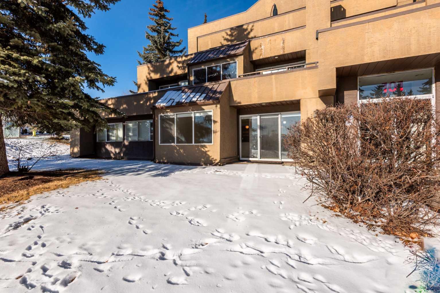 101 Village Heights SW 1