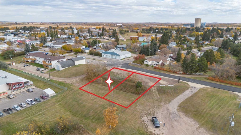 Photo of 4816 50 Street, Alix, AB T0C 0B0 (MLS # A2351759)