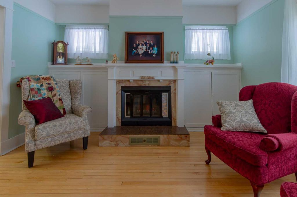 Photo of 406 4 Avenue, Stirling, AB T0K 2E0 (MLS # A2292041)