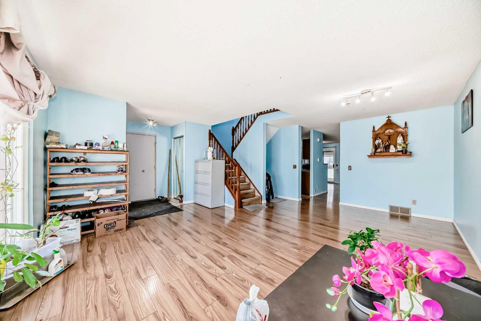 51 Applewood Drive SE