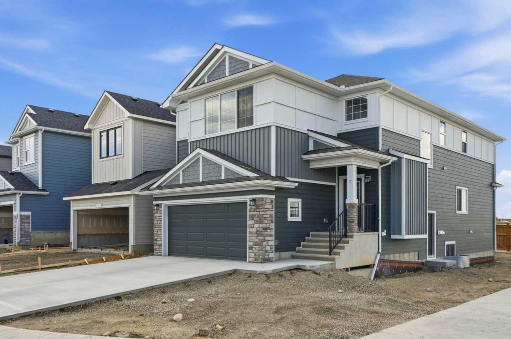 Photo of 7 Verdure Gate SW, Calgary, AB T2Y 1C4 (MLS # A2352601)