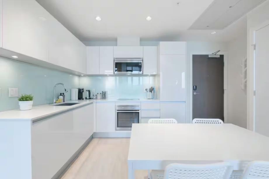 1188 3 Street SE 701