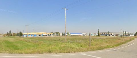 132 & 138 Clearmile Avenue Rural Red Deer County AB T4E 0A1