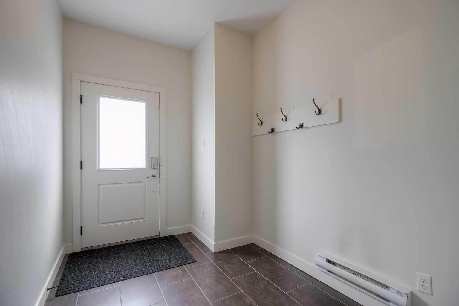 270 Couleesprings Terrace S 1