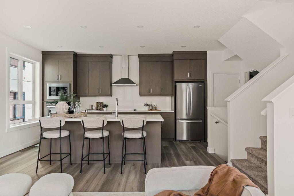 Photo of 614 Sovereign Common SW, Calgary, AB T3C 3Y3 (MLS # A2293086)