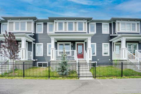 Photo of 2232 Windbury Greenway SW, Airdrie, AB T4B 5L2 (MLS # A2295664)