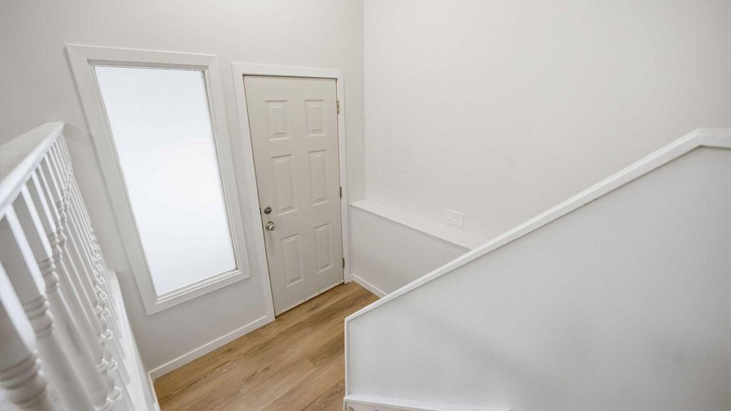 Photo of 3419 143 Avenue NW, Edmonton, AB T5Y 1H6 (MLS # A2282787)