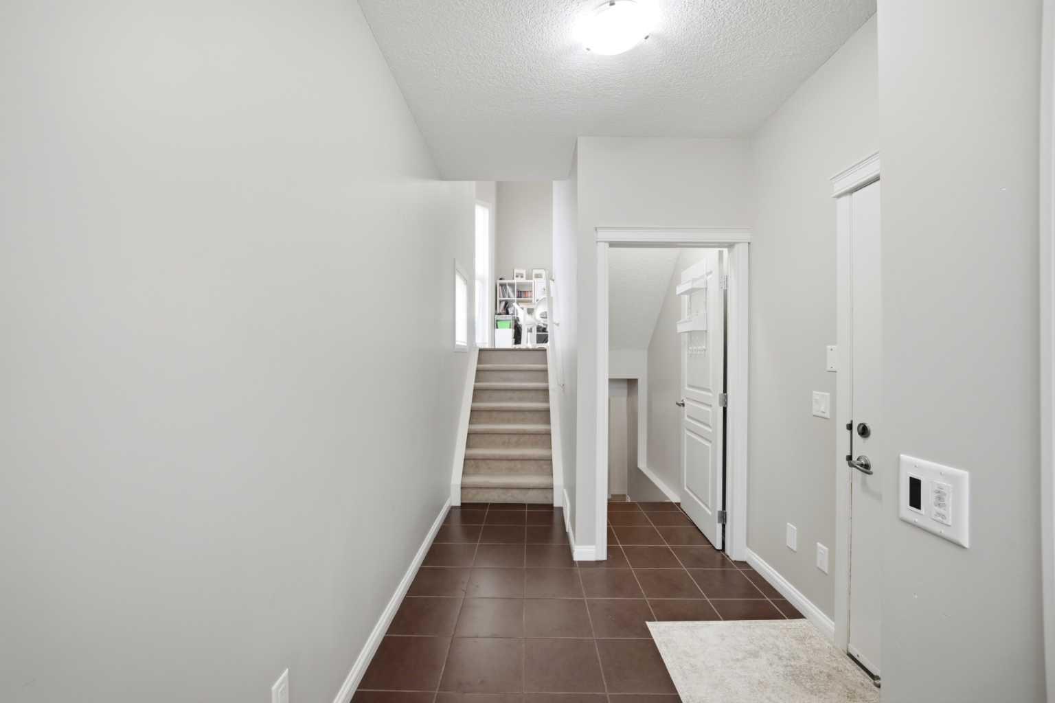 402 Wentworth Villas SW