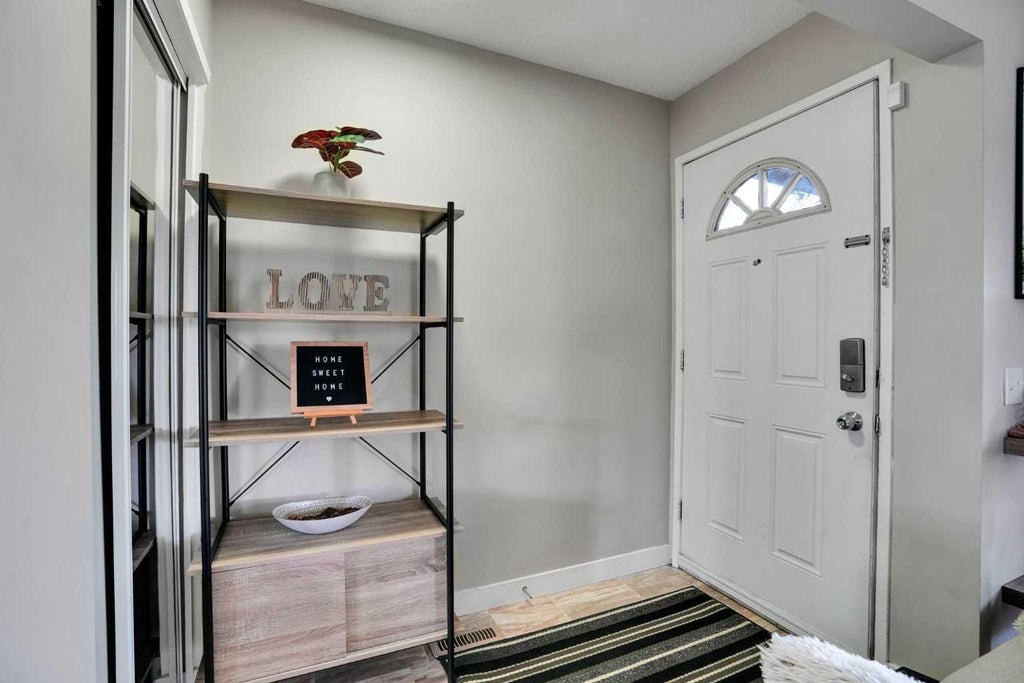 Photo of 5620 Temple Drive NE, Calgary, AB T1Y 3Z2 (MLS # A2338921)